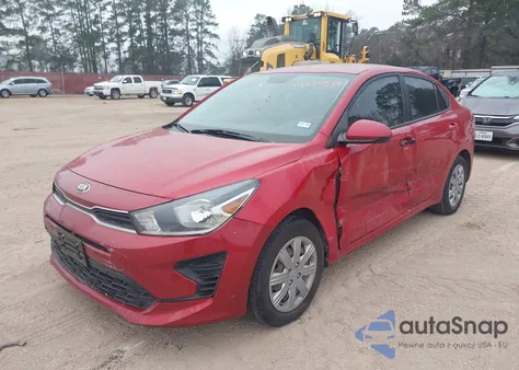 2021 Kia Rio S z USA, uszkodzony, nr VIN 3KPA24AD6ME403047